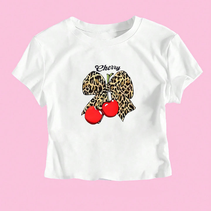 Damer Crop-T-shirt med lekfullt leopard-selve-motiv och fruktig tryck Mirla-Eva Jonsson