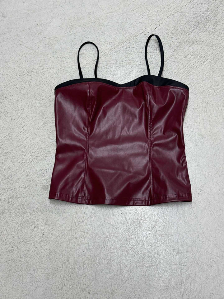 Damer-Crop-Top i konstläder med raffinerade axelremmar Mirla-Eva Jonsson