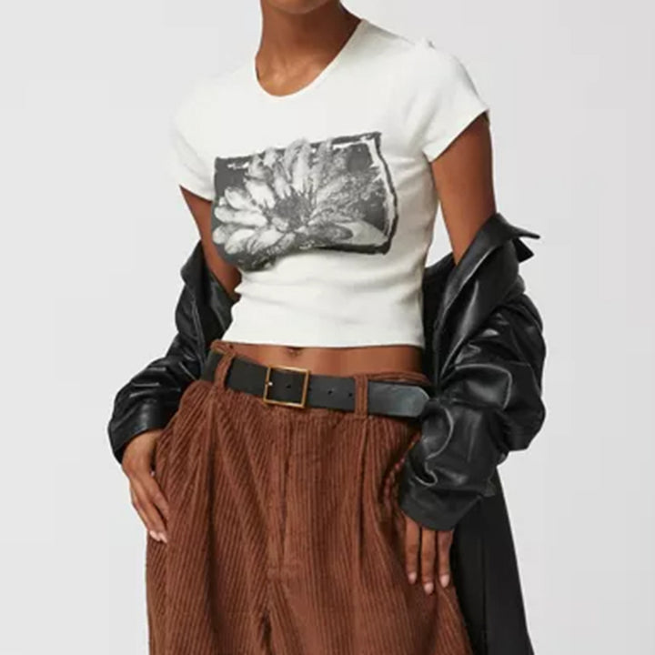 Damer Crop-Top med blommigt tryckdesign Mirla-Eva Jonsson