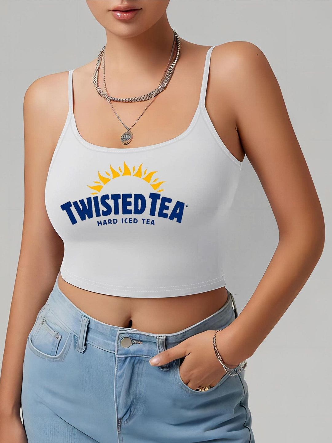 Damer Crop-Top med kreativt tryck och fina band Mirla-Eva Jonsson