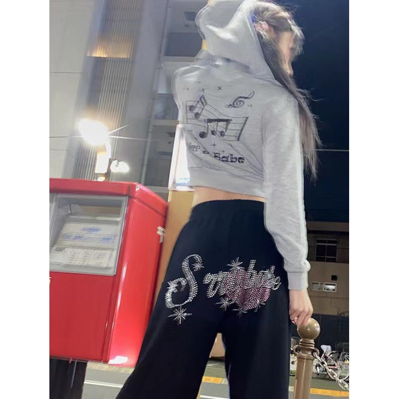 Damer Cropped Hoodie med Musikmotiv Mirla-Eva Jonsson