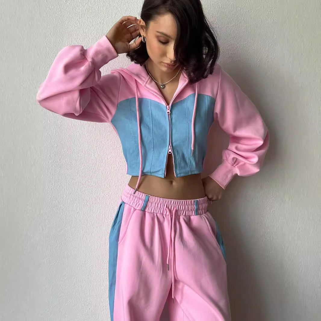 Damer Cropped Hoodie och bekväma Joggingbyxor Mirla-Eva Jonsson