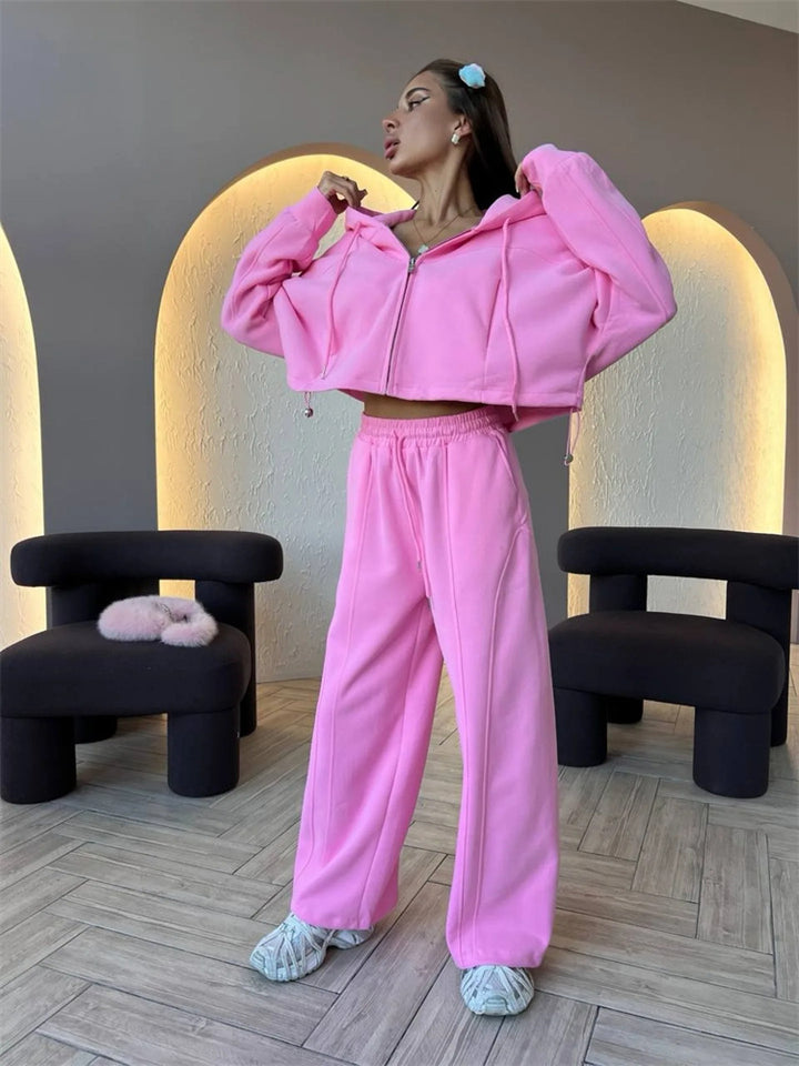 Damer Cropped Hoodie och breda Sweatpants Combo Mirla-Eva Jonsson