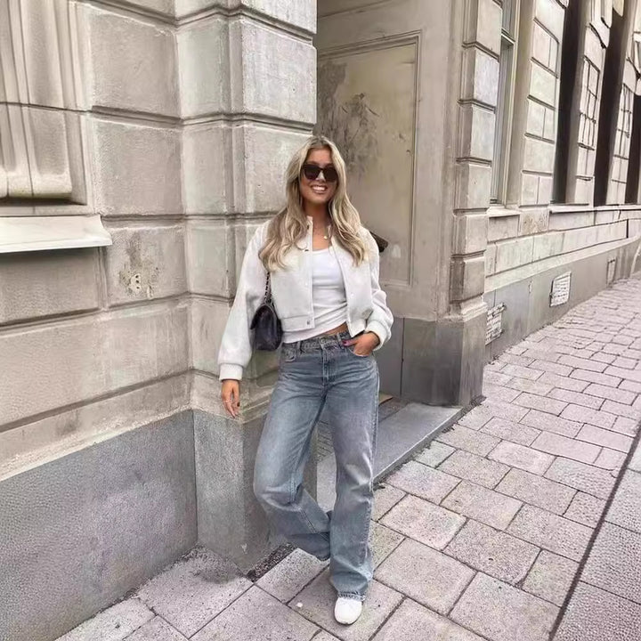 Damer Cropped Jacka med modern ståkrage och tryckknappsstängning Mirla-Eva Jonsson