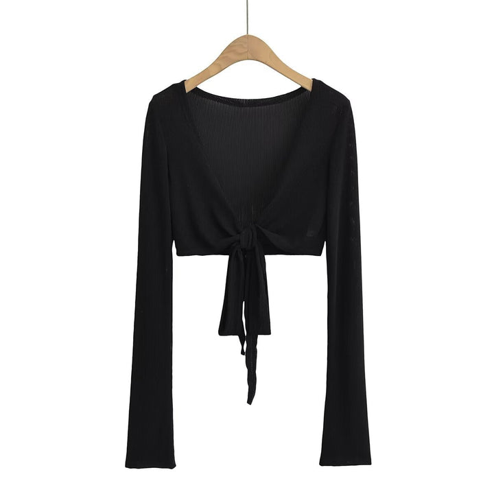 Damer Cropped Långärmad topp med Raffinerad Knyt-design och Elastiskt Tyg Mirla-Eva Jonsson