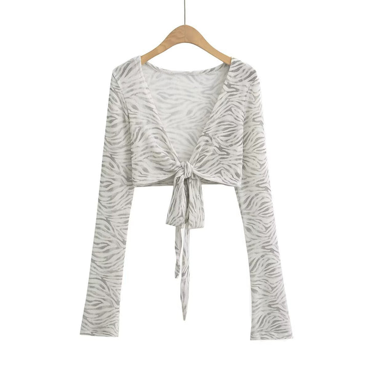 Damer Cropped Långärmad topp med Raffinerad Knyt-design och Elastiskt Tyg Mirla-Eva Jonsson