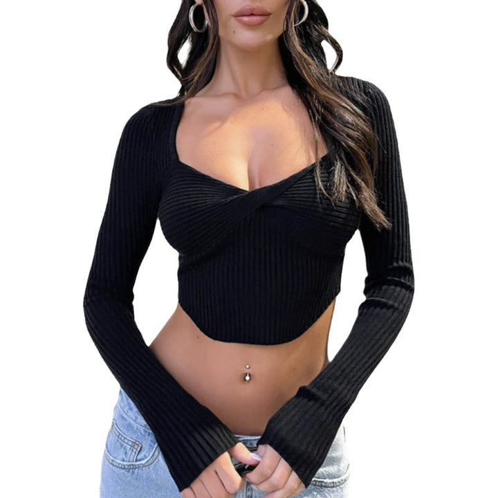 Damer Cropped Pullover med smal passform och omslag design Mirla-Eva Jonsson