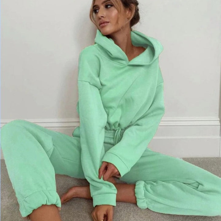 Damer Cropped Sweatshirt Set med hög midja och känguruficka Mirla-Eva Jonsson