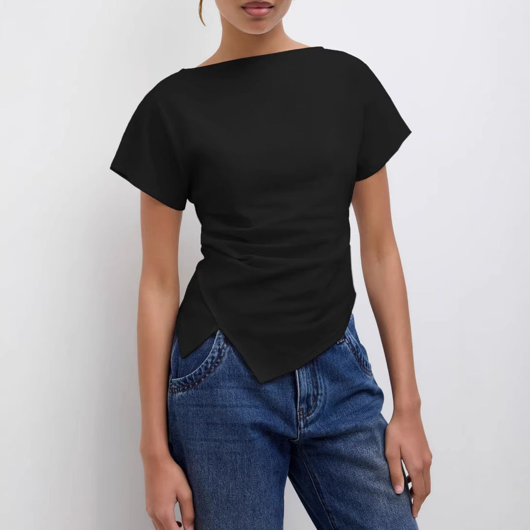 Damer Cropped T-shirt med asymmetrisk snitt och dekorativ draperingseffekt Mirla-Eva Jonsson