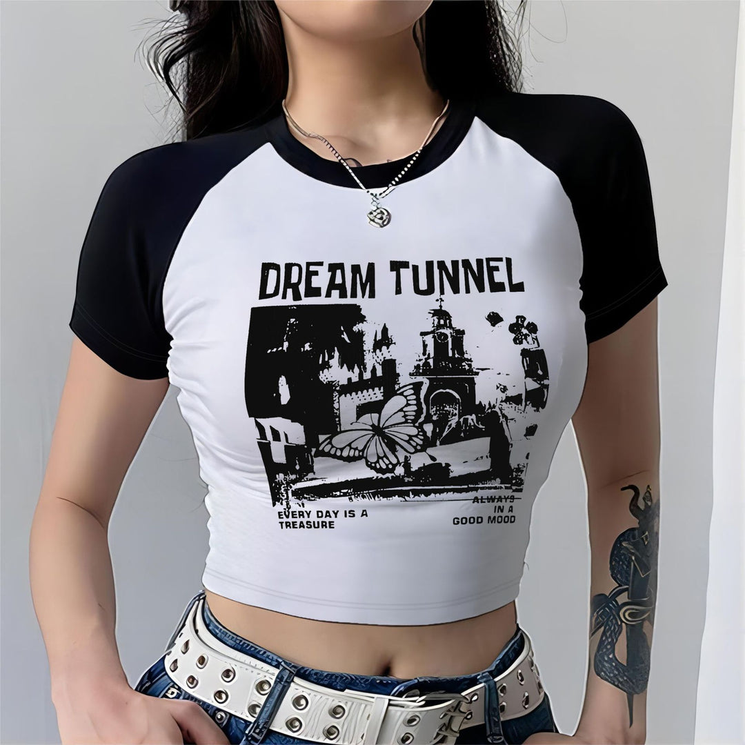 Damer Cropped T-shirt med iögonfallande tryckdesign Mirla-Eva Jonsson