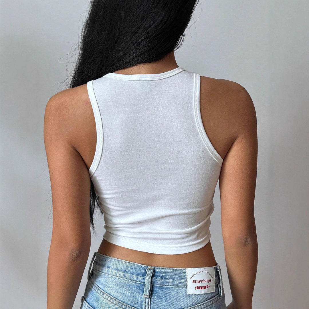 Damer Cropped Tanktop med kreativ text och livlig design Mirla-Eva Jonsson