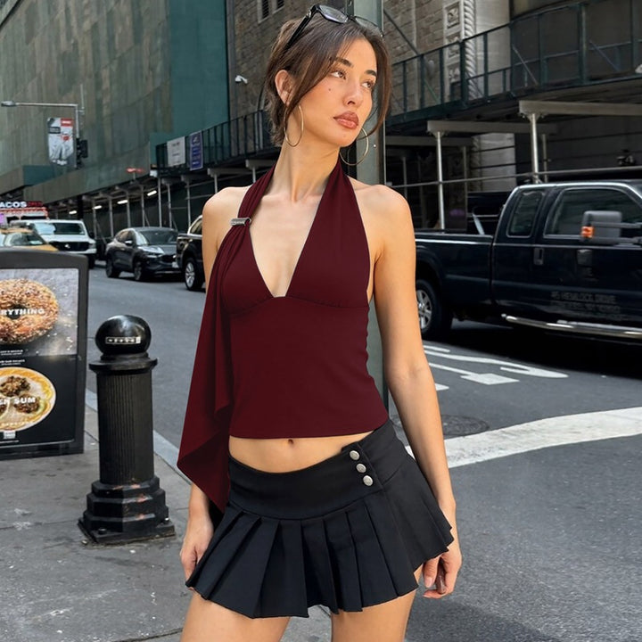 Damer Cropped Top med asymmetrisk design och elegant halterdesign Mirla-Eva Jonsson