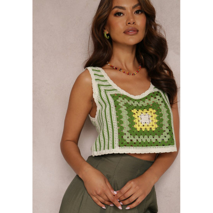 Damer Cropped Top med kreativt virkmönster och V-ringning Mirla-Eva Jonsson
