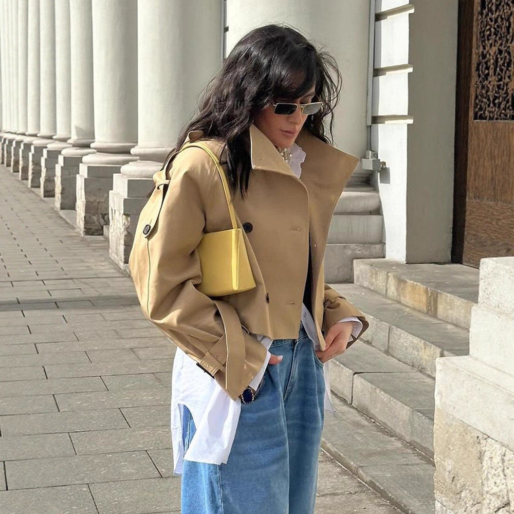 Damer Cropped Trenchcoat med modernt snitt Mirla-Eva Jonsson