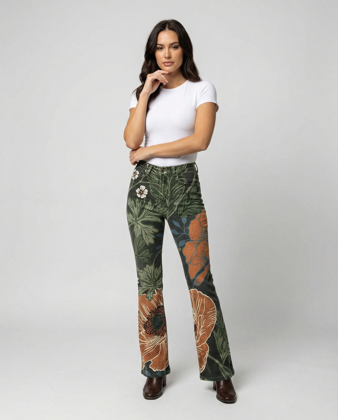 Damer Denim Flared Jeans med Trendig Skärning & Hög Passform Mirla-Eva Jonsson