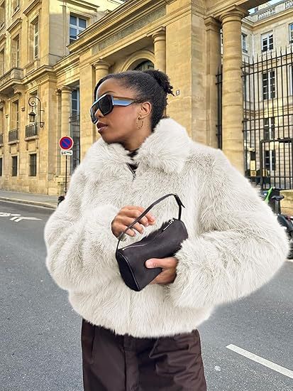 Damer Designer Konstpälsjacka Mirla-Eva Jonsson