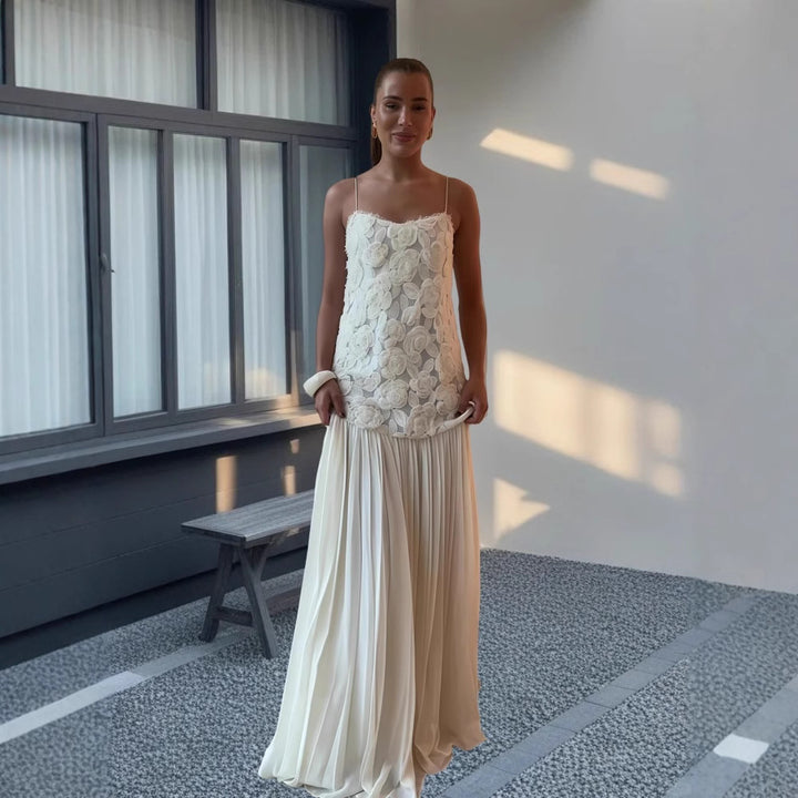 Damer Elegant Aftenkjol med blommig spetsöverdel och svängande kjol Mirla-Eva Jonsson