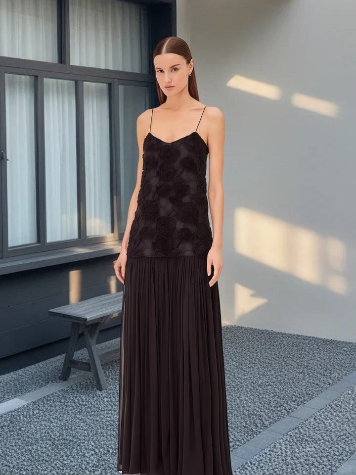 Damer Elegant Aftenkjol med blommig spetsöverdel och svängande kjol Mirla-Eva Jonsson