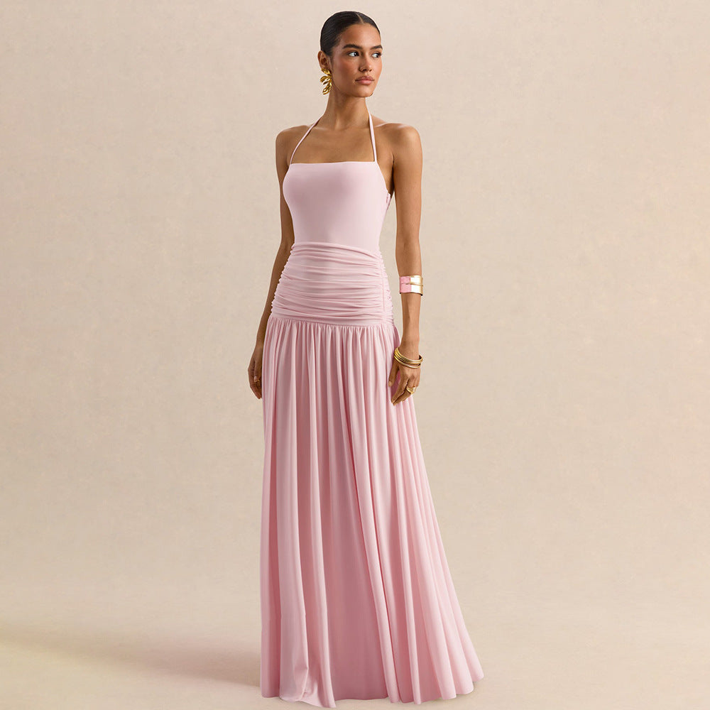 Damer Elegant Aftonklänning med Off-Shoulder-design och Flödande Kappa Mirla-Eva Jonsson