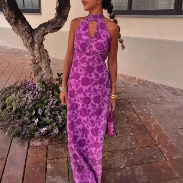 Damer Elegant Aftonklänning med Raffinerad Halsringning och Blommönster Mirla-Eva Jonsson