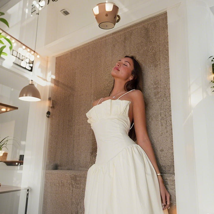 Damer Elegant Aftonklänning med Volangdetaljer Mirla-Eva Jonsson