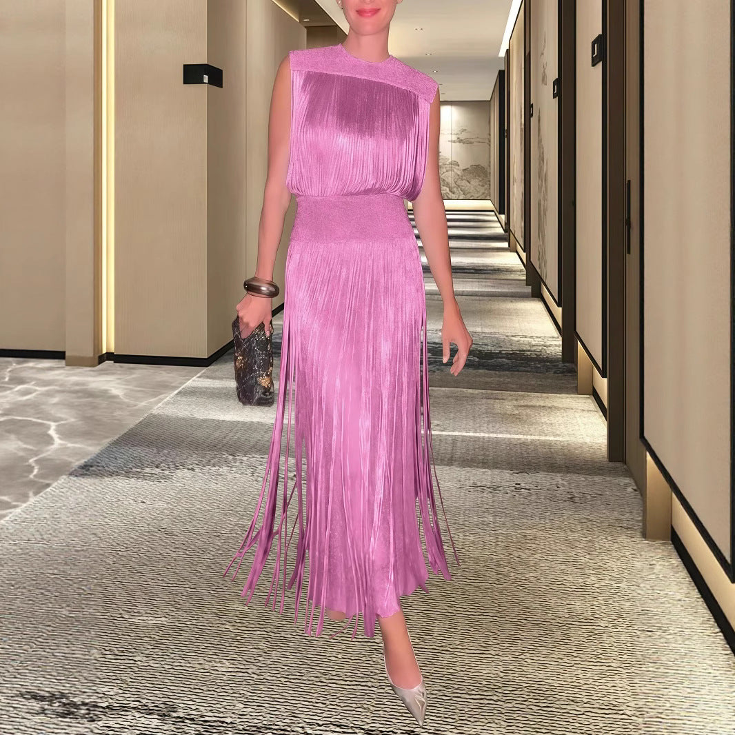 Damer Elegant Aftonklänning med svängande fåll Mirla-Eva Jonsson