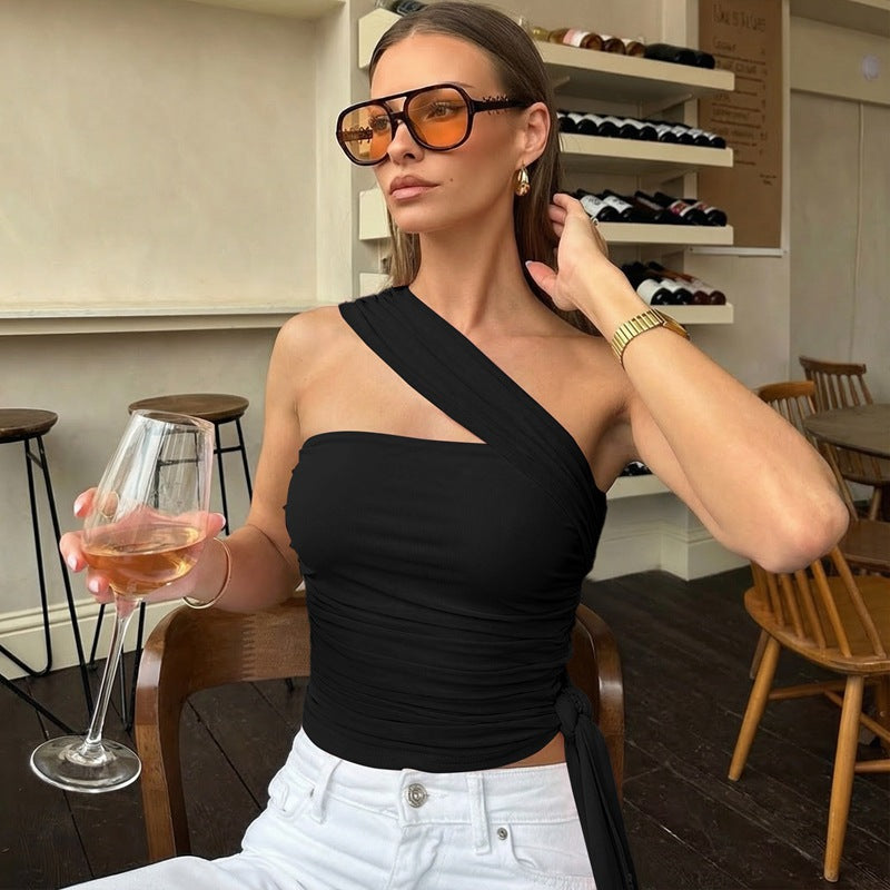 Damer Elegant Asymmetrisk Topp med Inslagningsdesign Mirla-Eva Jonsson