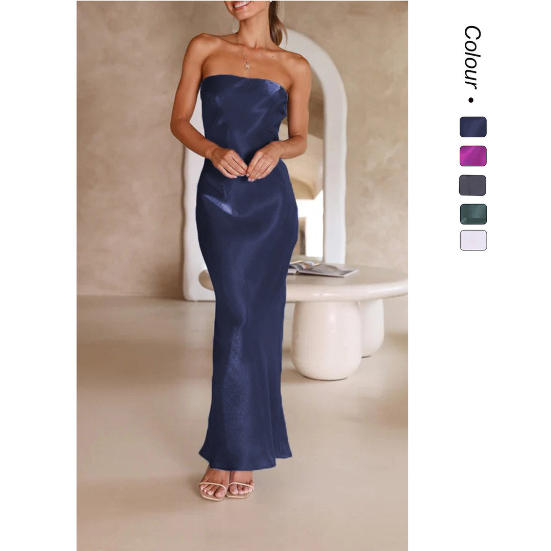 Damer Elegant Bandeau Maxi Klänning med Flödande Satin och Kroppsnära Silhuett-Eva Jonsson