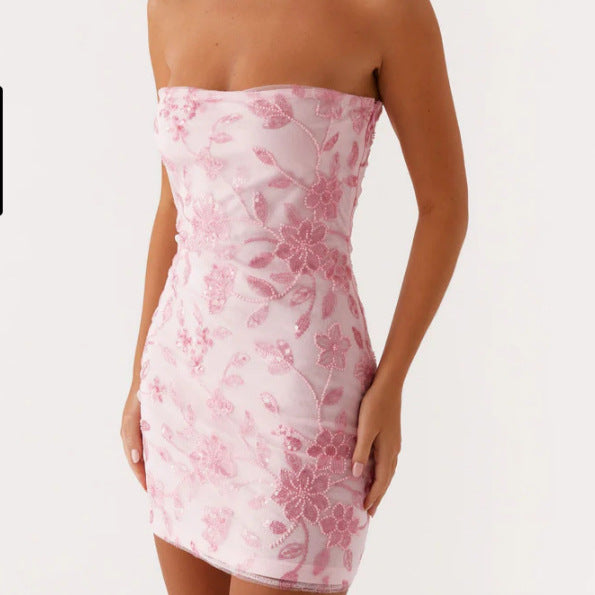 Damer Elegant Bandeau Miniklänning med blommig paljettdesign Mirla-Eva Jonsson