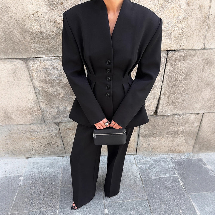 Damer Elegant Blazer-byxdress med figursydd silhuett och klassiska knapppdetaljer Mirla-Eva Jonsson