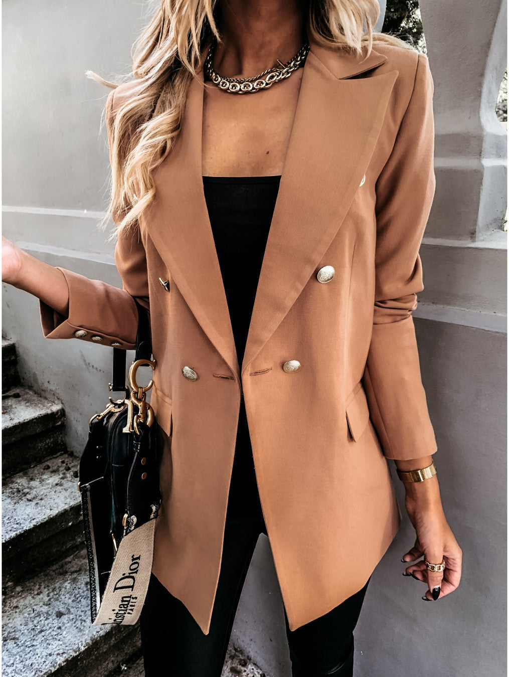 Damer Elegant Blazer med dubbel knappslå och stiliga accenter Mirla-Eva Jonsson