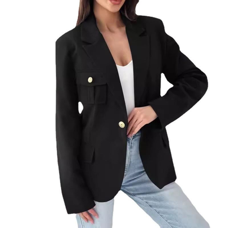 Damer Elegant Blazer med fickor och gyllene knappdetaljer Mirla-Eva Jonsson