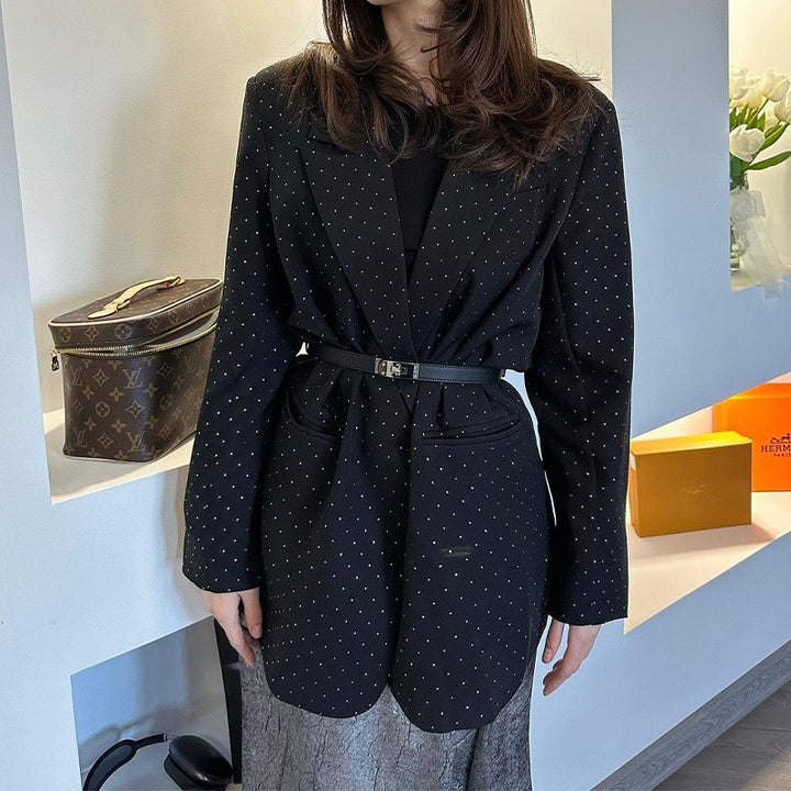 Damer Elegant Blazer med figursydd skärning och högkvalitativt tyg Mirla-Eva Jonsson