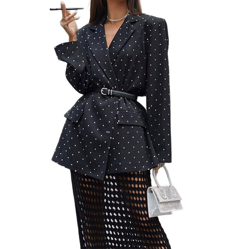 Damer Elegant Blazer med figursydd skärning och högkvalitativt tyg Mirla-Eva Jonsson