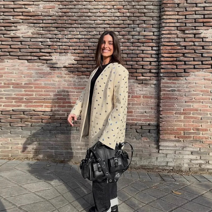 Damer Elegant Blazerjacka med glamourösa stenapplikationer Mirla-Eva Jonsson