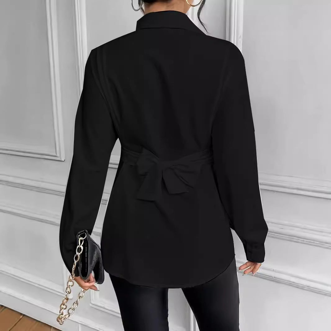 Damer Elegant Blus med figursydd midja och modern skärning Mirla-Eva Jonsson