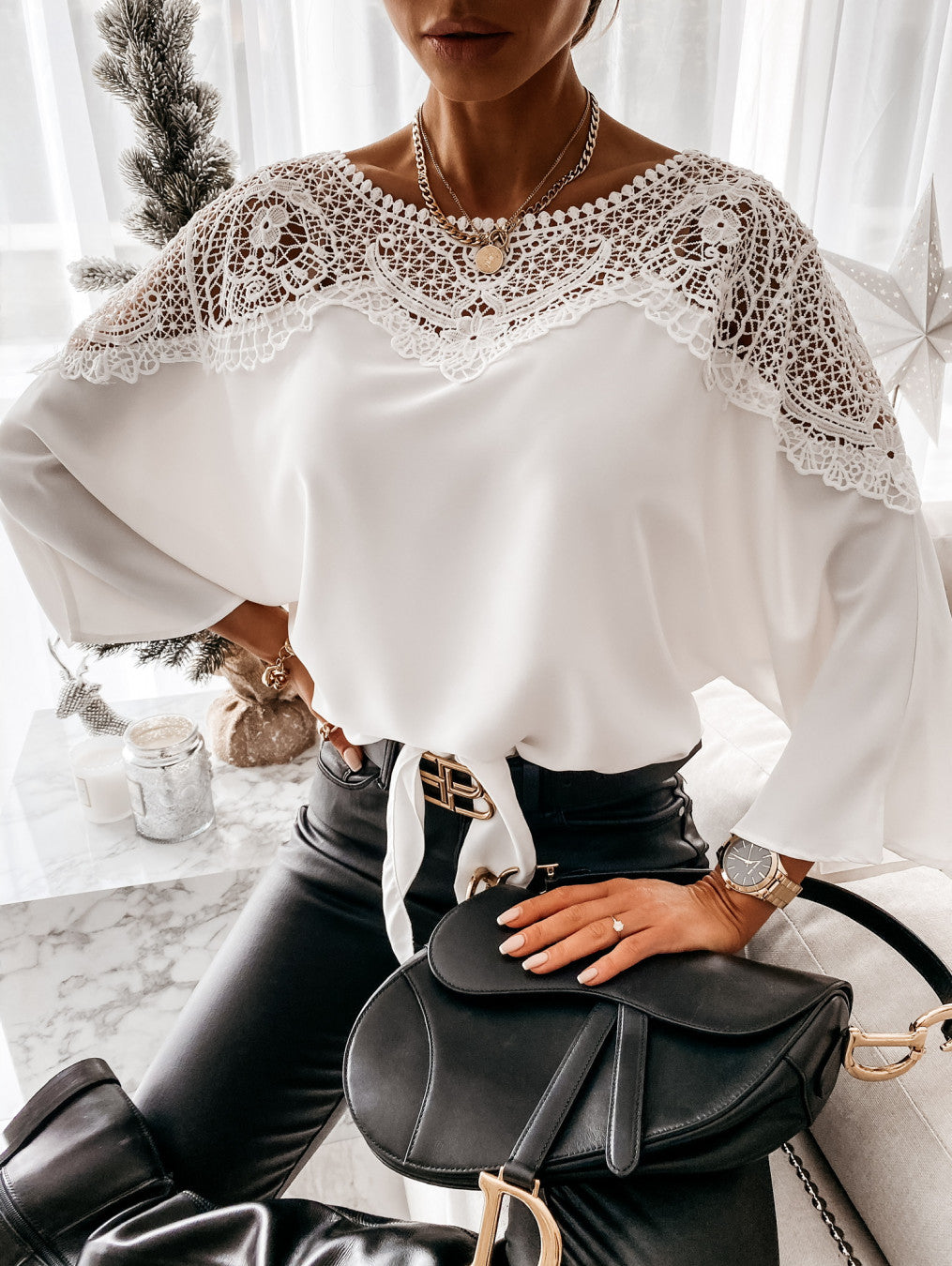 Damer Elegant Blusenskjorta med Spetsdetaljer Mirla-Eva Jonsson