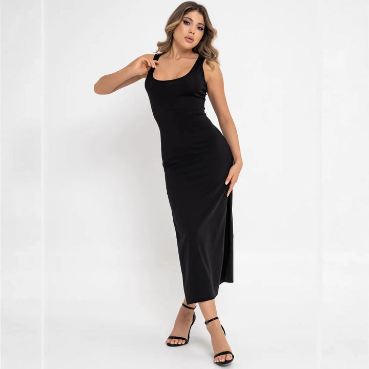 Damer Elegant Bodycon Maxiklänning med sidoslits och kroppsnära passform Mirla-Eva Jonsson