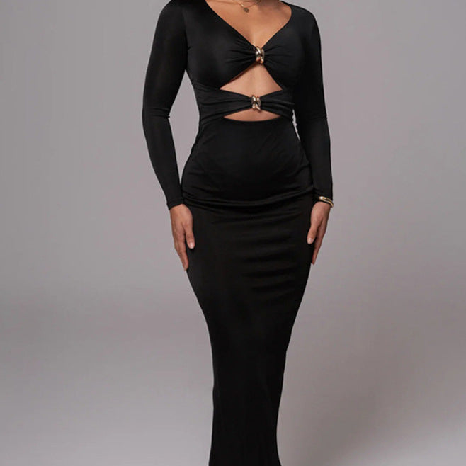 Damer Elegant Cut-Out Maxiklänning med djup V-ringning och framhävt midjesnitt Eva Jonsson-Eva Jonsson