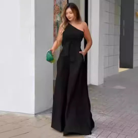 Damer Elegant En-axel Jumpsuit med bälte och vida ben Mirla-Eva Jonsson