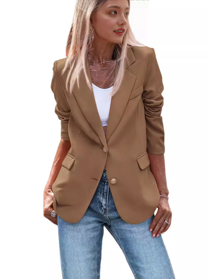 Damer Elegant Enknäppt Blazer med gyllene knappar och figursydd snitt Mirla-Eva Jonsson
