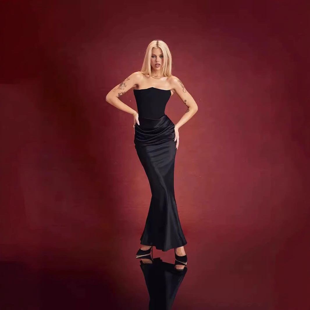 Damer Elegant, Figurnära Aftonklänning med Raffinerad Midjedetalj Mirla-Eva Jonsson