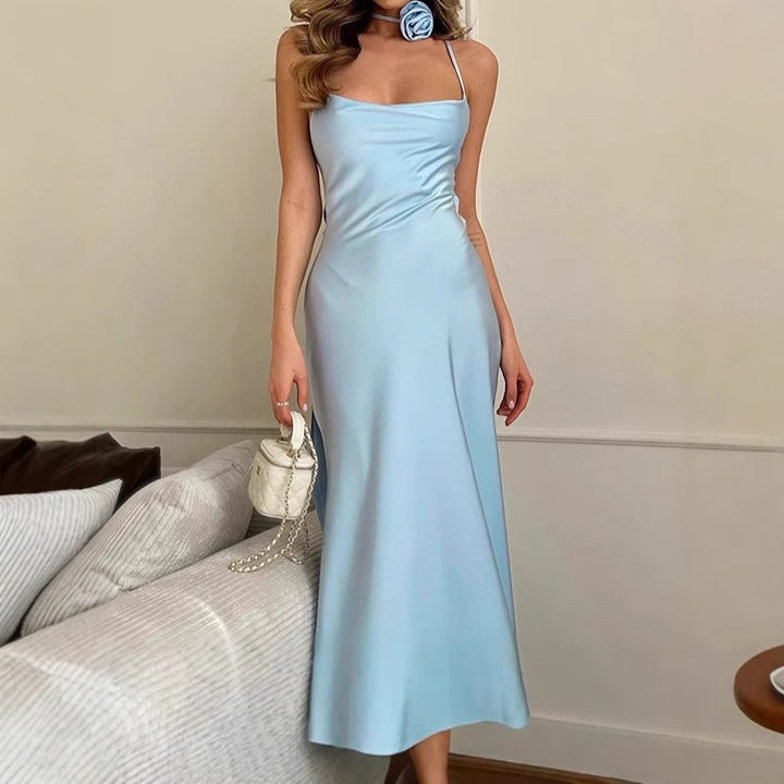 Damer Elegant Golvnivå Maxi-Klänning med smala Spagettiband och djup U-ringning Mirla-Eva Jonsson