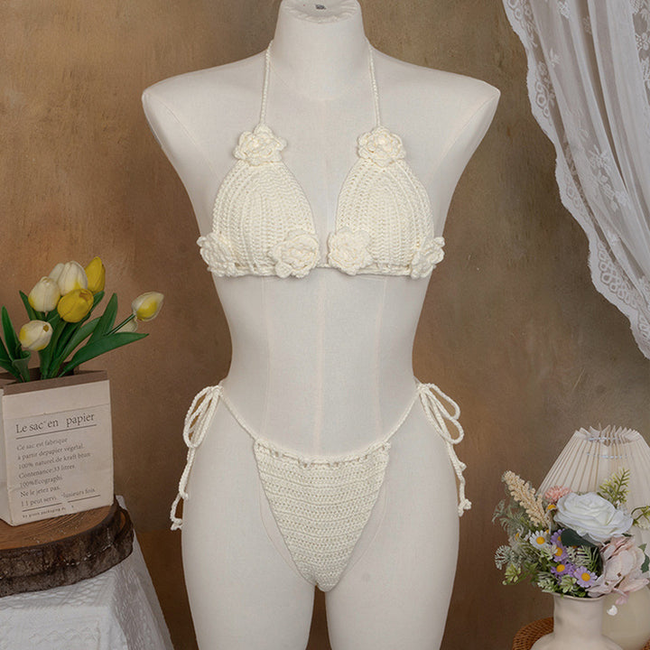 Damer Elegant Häkla Bikini-set med florala applikationer Mirla-Eva Jonsson