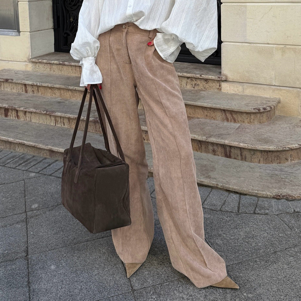 Damer Elegant Högmidjade Byxor i Fin Cordtextur Mirla-Eva Jonsson