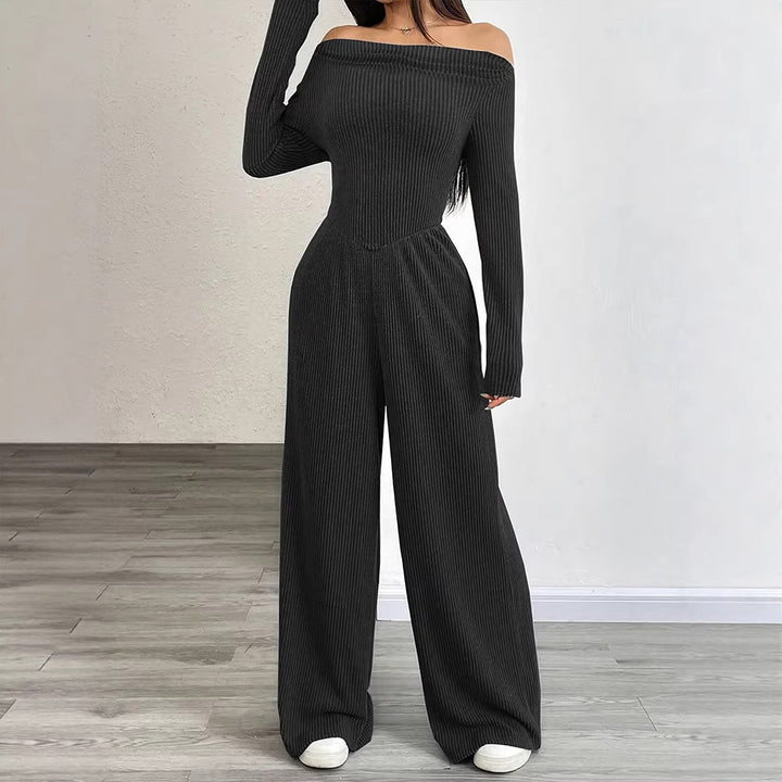 Damer Elegant Jumpsuit med Off-Shoulder Design och vida ben Mirla-Eva Jonsson