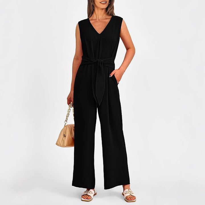 Damer Elegant Jumpsuit med V-ringning och figursydd knytbälte Mirla-Eva Jonsson