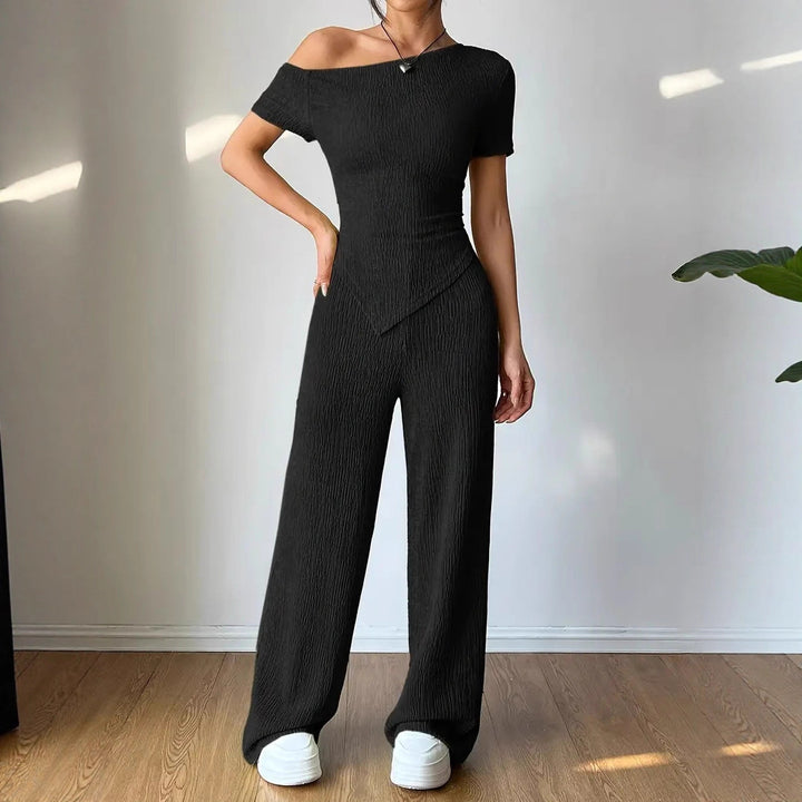 Damer Elegant Jumpsuit med asymmetrisk skärning och rynkor Eva Jonsson-Eva Jonsson