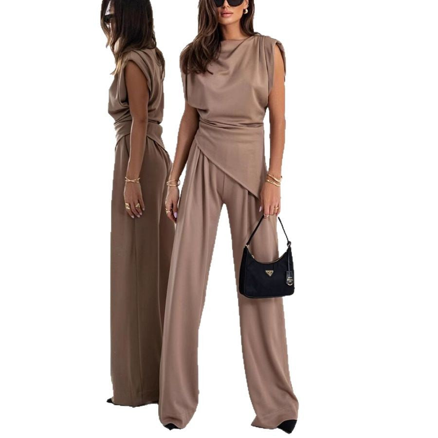 Damer Elegant Jumpsuit med asymmetrisk skärning och vida ben Mirla-Eva Jonsson