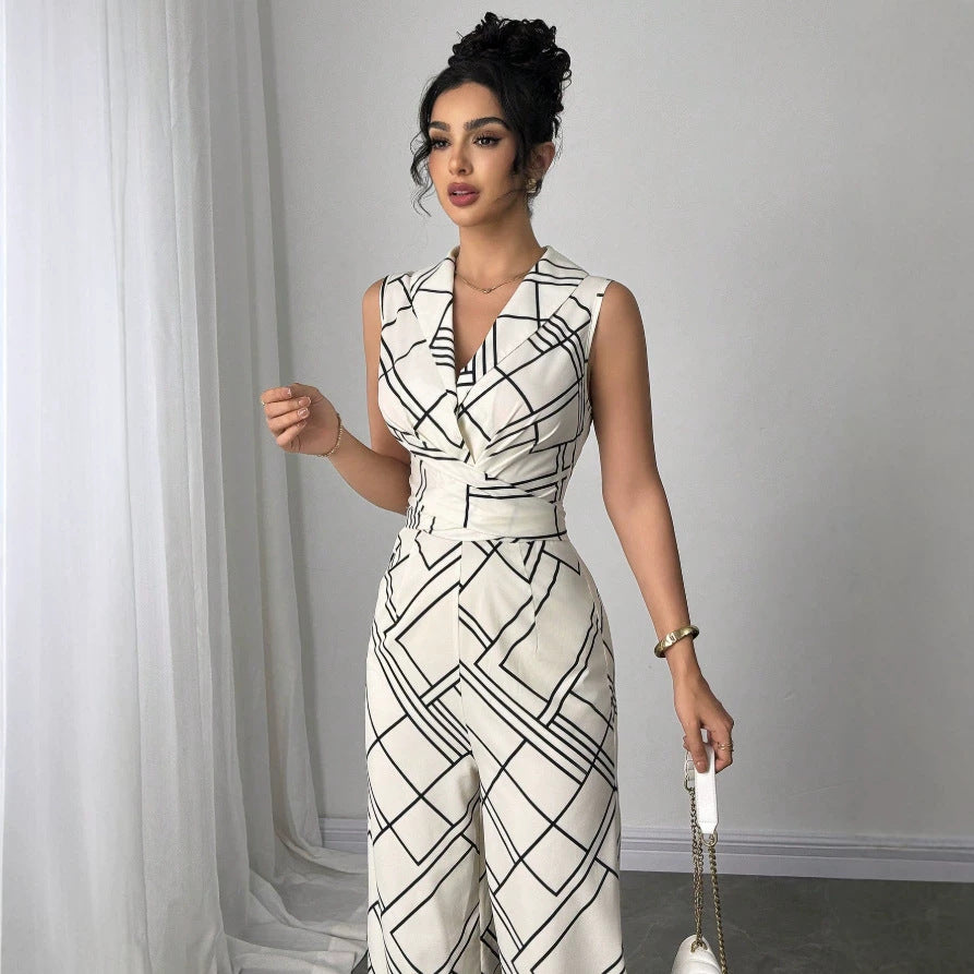 Damer Elegant Jumpsuit med geometriskt mönster och figurnära passform Mirla-Eva Jonsson